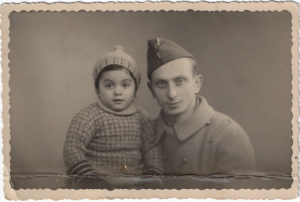 Ladislao Auspitz y su hija Yvonne. Sur de Francia, 25 de Enero 1940.