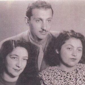 Hermanos Kastner Klein que legaron a Chile: Lily, Sara y Arnoldo.