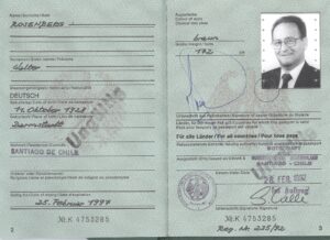 Pasaporte Alemán de Walter Rosenberg, emitido en 1992.