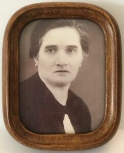 Ana Wunderman asesinada en Auschwitz, madre de Josef Broder.