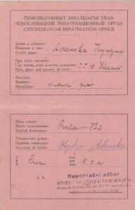 Certificado de Registro de la Oficina de Repatriación Checoslovaca (II).