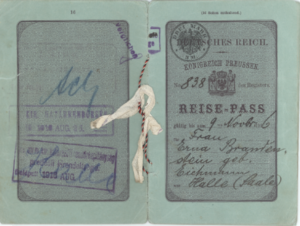 Pasaporte de Erna Eichmann de Brandenstein