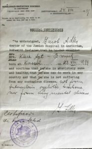 Certificado médico de Klara Baruch para emigrar, emitido en el Hospital Holandés-Israelí en Amsterdam, 24 de agosto de 1939.