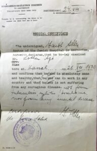 Certificado médico de Lothar Apt para emigrar, emitido en el Hospital Holandés-Israelí en Amsterdam, 24 de agosto de 1939.